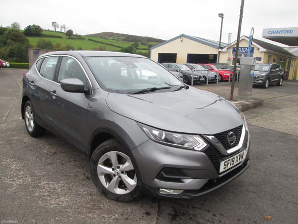 Nissan Qashqai SUV, Diesel, 2019, Grey
