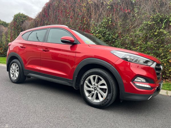 Hyundai Tucson SUV, Diesel, 2016, Red