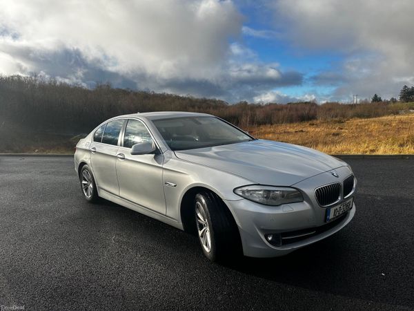 BMW 5-Series Saloon, Diesel, 2010, Silver