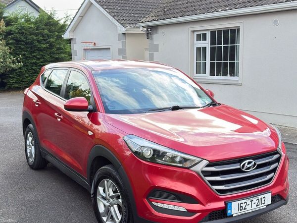 Hyundai Tucson SUV, Diesel, 2016, Red