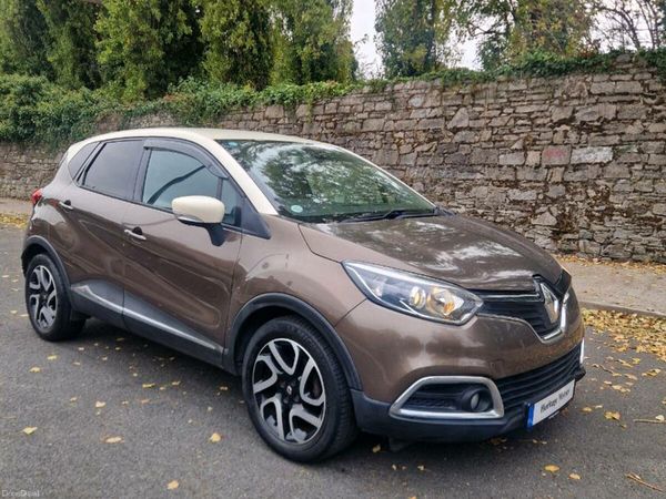 Renault Captur Hatchback, Petrol, 2015, Brown