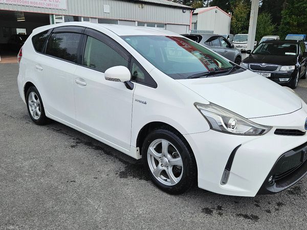 Toyota Prius Estate, Petrol Hybrid, 2015, White