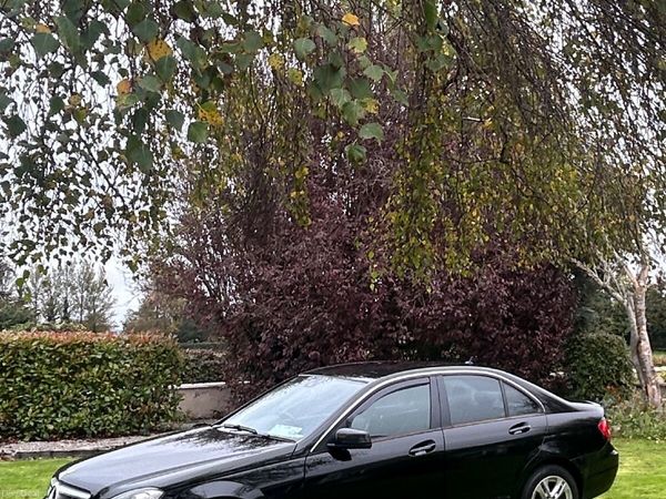 Mercedes-Benz C-Class Saloon, Diesel, 2014, Black