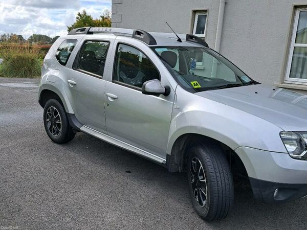 Dacia Duster SUV, Diesel, 2016, Silver
