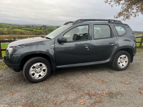 Dacia Duster SUV, Diesel, 2016, Grey