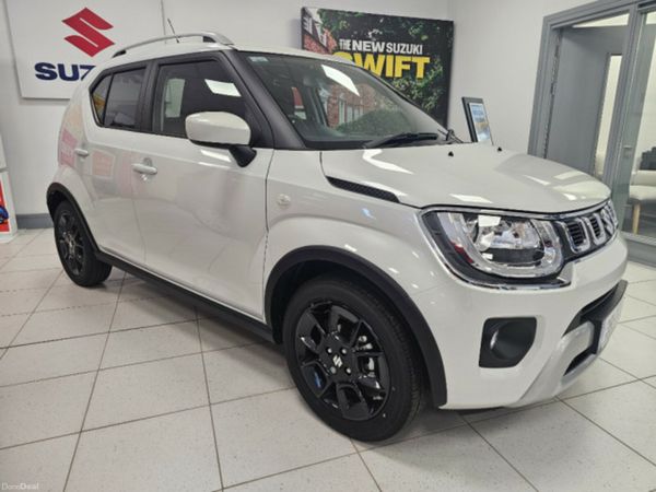 Suzuki Ignis Hatchback, Petrol, 2025, White