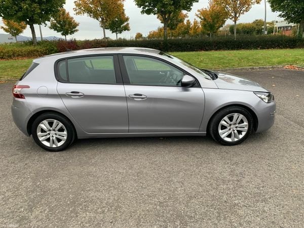 Peugeot 308 Hatchback, Diesel, 2015, Grey