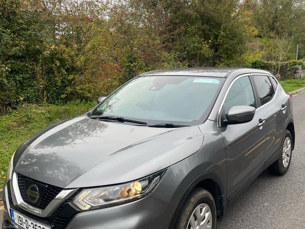 Nissan Qashqai Van, Diesel, 2019, Grey