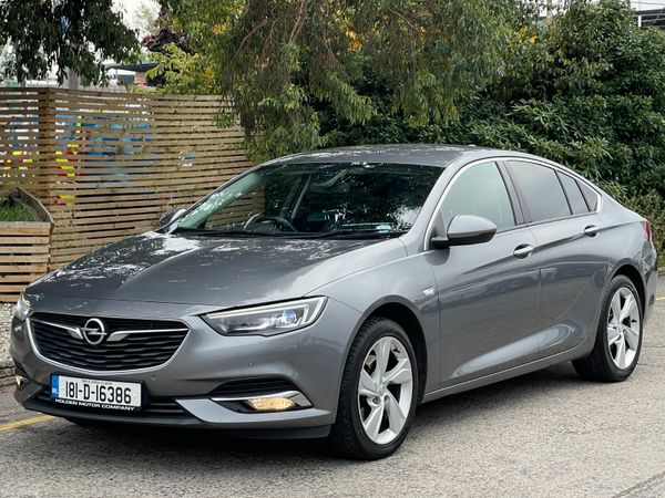 Opel Insignia Hatchback, Diesel, 2018, Grey