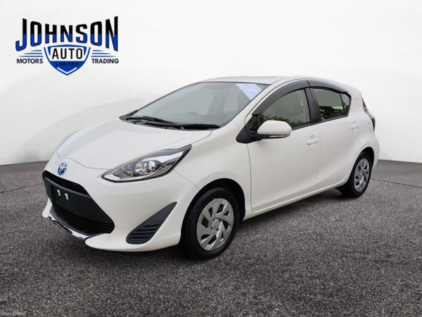 Toyota Aqua Hatchback, Petrol Hybrid, 2020, White