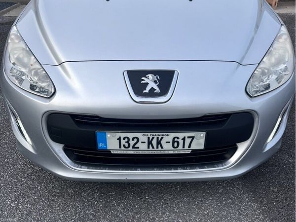 Peugeot 308 Hatchback, Diesel, 2013, Silver