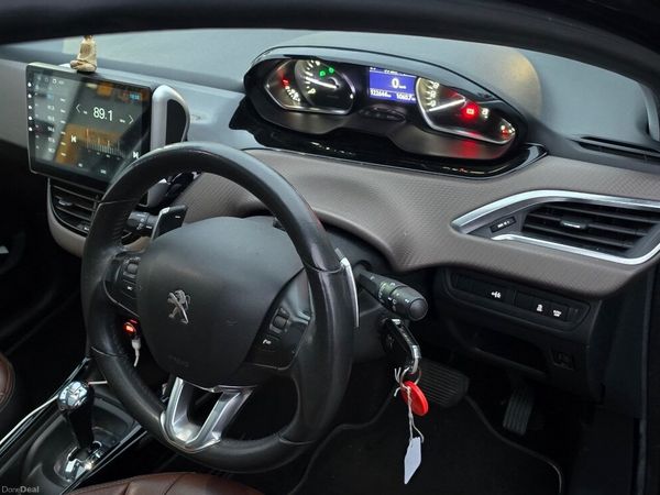 Peugeot 2008 Hatchback, Diesel, 2014, Black