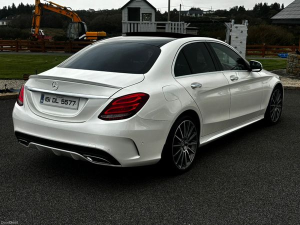 Mercedes-Benz C-Class Saloon, Diesel, 2015, White