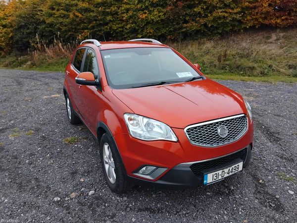 SsangYong Korando SUV, Diesel, 2013, Red