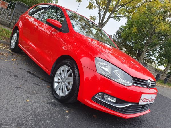Volkswagen Polo Hatchback, Petrol, 2015, Red