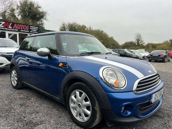 Mini First Hatchback, Petrol, 2012, Blue