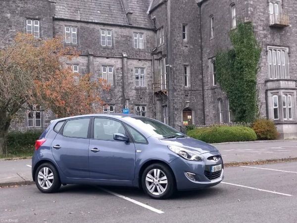 Hyundai ix20 MPV, Petrol, 2015, Blue