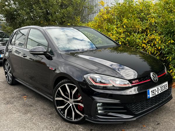 Volkswagen Golf Hatchback, Petrol, 2019, Black