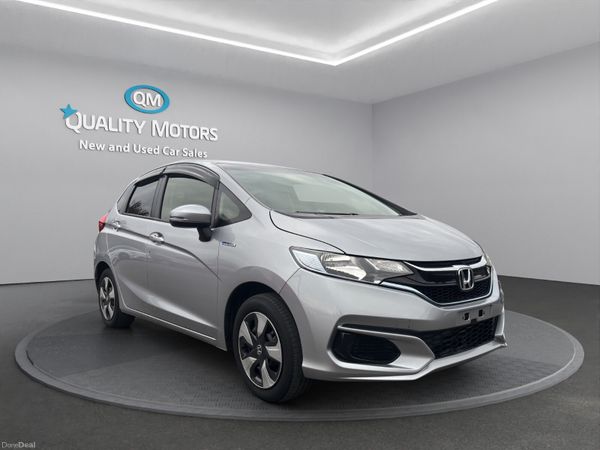 Honda Fit Hatchback, Petrol Hybrid, 2019, Silver