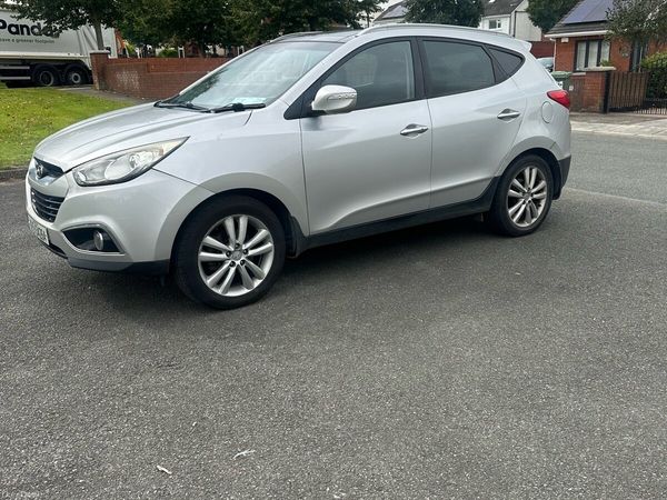 Hyundai ix35 SUV, Diesel, 2010, Silver