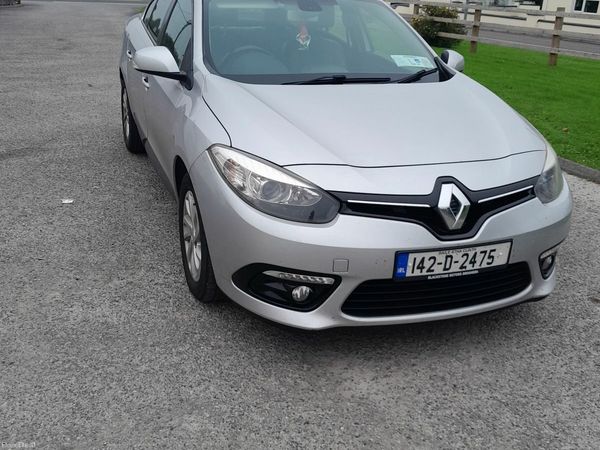Renault Fluence Saloon, Diesel, 2014, Silver