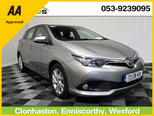 Toyota Auris Hatchback, Petrol, 2017, Grey