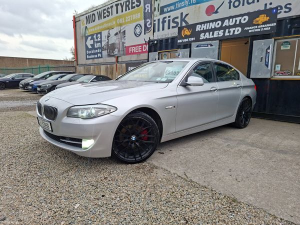 BMW 5-Series Saloon, Diesel, 2011, Silver