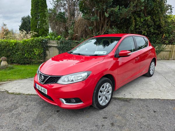 Nissan Pulsar Hatchback, Petrol, 2016, Red