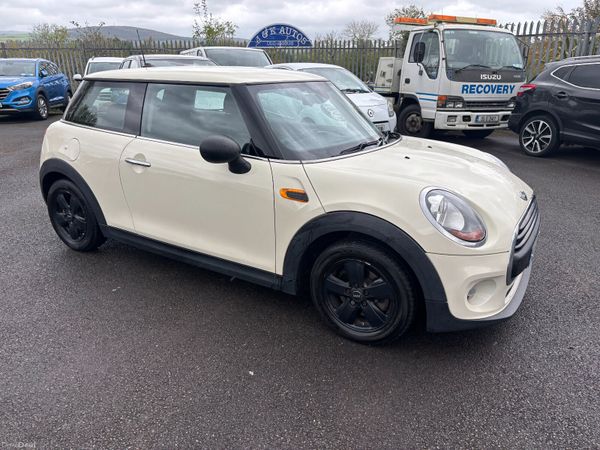 Mini One Hatchback, Diesel, 2014, White