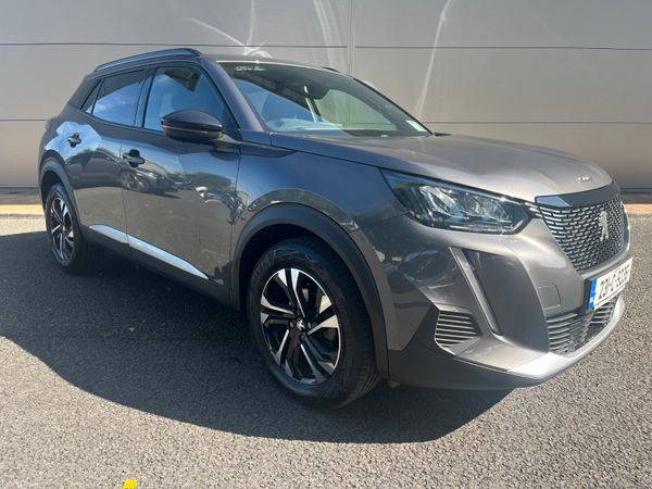 Peugeot 2008 MPV, Petrol, 2023, Grey