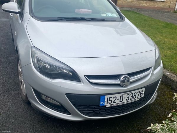 Vauxhall Astra Estate, Diesel, 2015, Silver