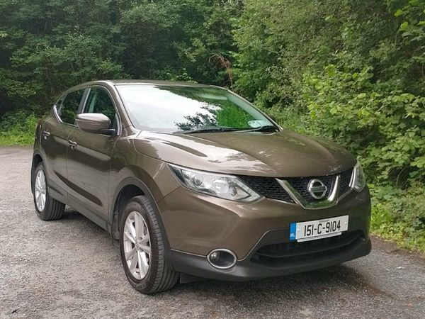 Nissan Qashqai Hatchback, Diesel, 2015, Brown
