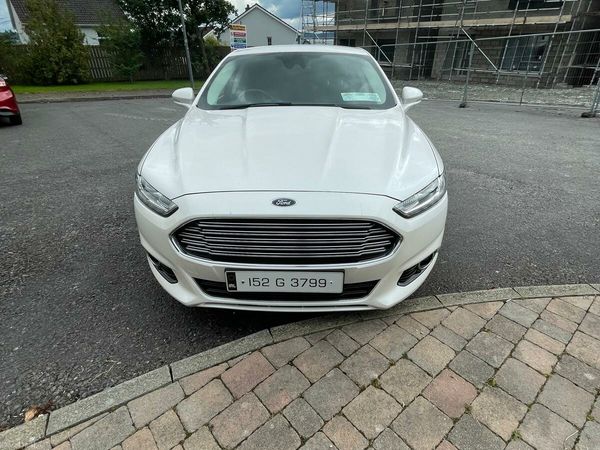 Ford Mondeo Hatchback, Diesel, 2015, White
