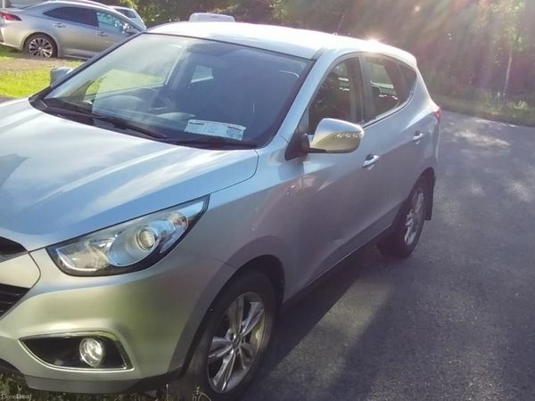 Hyundai ix35 SUV, Petrol, 2013, Silver