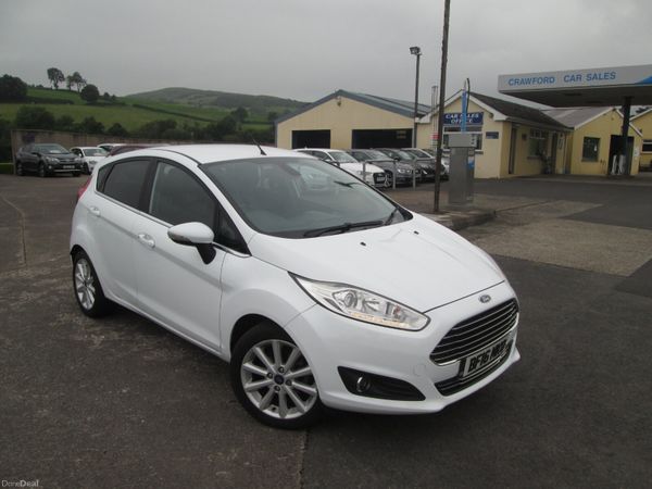 Ford Fiesta Hatchback, Diesel, 2016, White