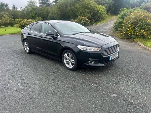 Ford Mondeo Hatchback, Diesel, 2015, Black