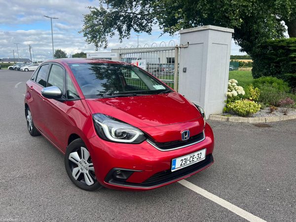 Honda Jazz Hatchback, Petrol Hybrid, 2023, Red