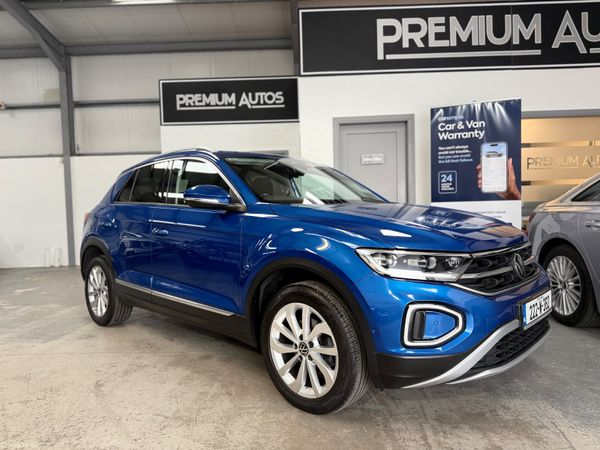Volkswagen T-Roc SUV, Petrol, 2022, Blue