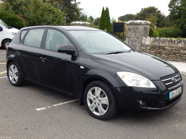 Kia Ceed Hatchback, Diesel, 2009, Black