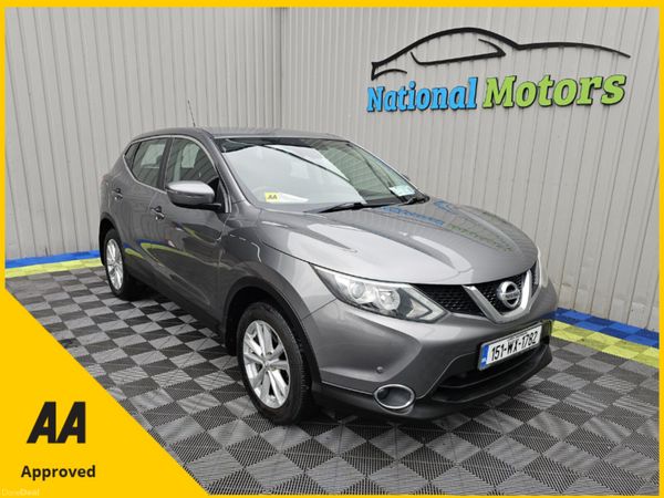 Nissan Qashqai Hatchback, Petrol, 2015, Grey