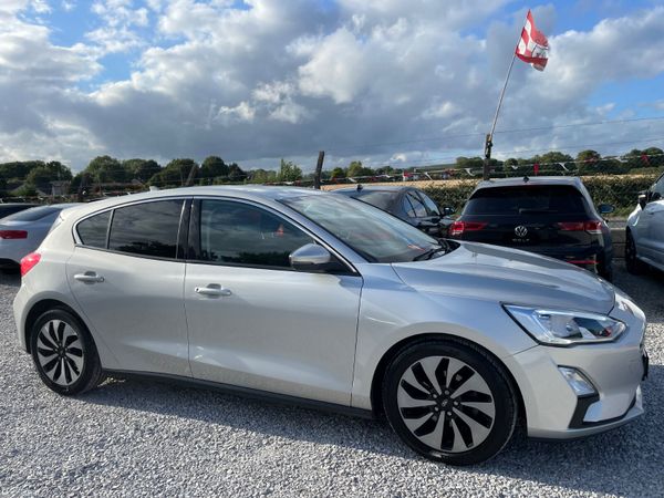 Ford Focus Hatchback, Diesel, 2019, Silver