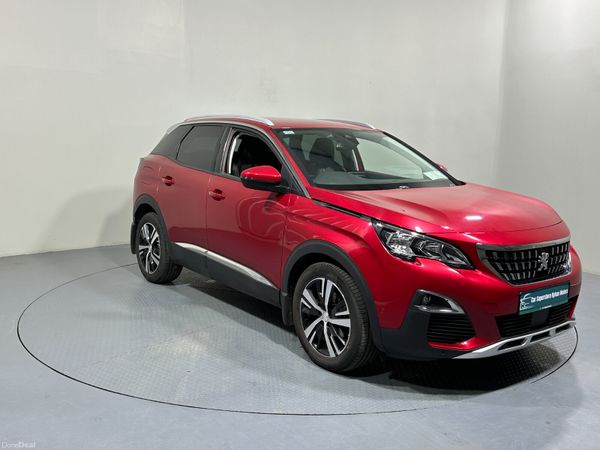 Peugeot 3008 MPV, Petrol, 2020, Red