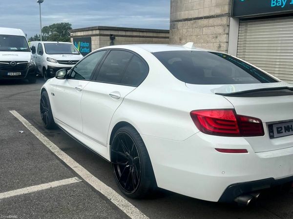 BMW 5-Series Saloon, Diesel, 2012, White