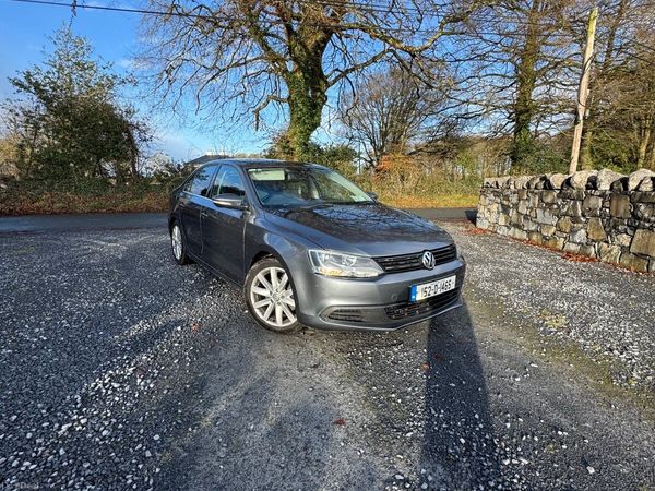 Volkswagen Jetta Saloon, Diesel, 2015, Grey