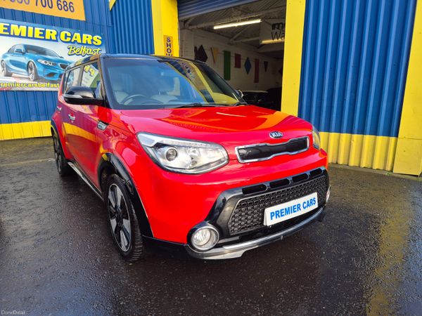 Kia Soul Hatchback, Diesel, 2016, Red