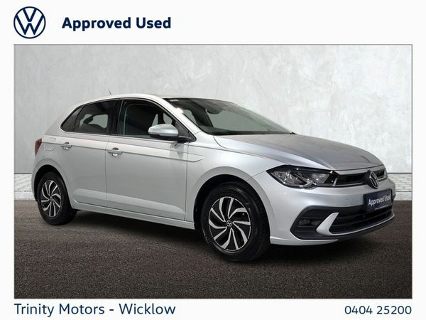 Volkswagen Polo Hatchback, Petrol, 2025, Silver