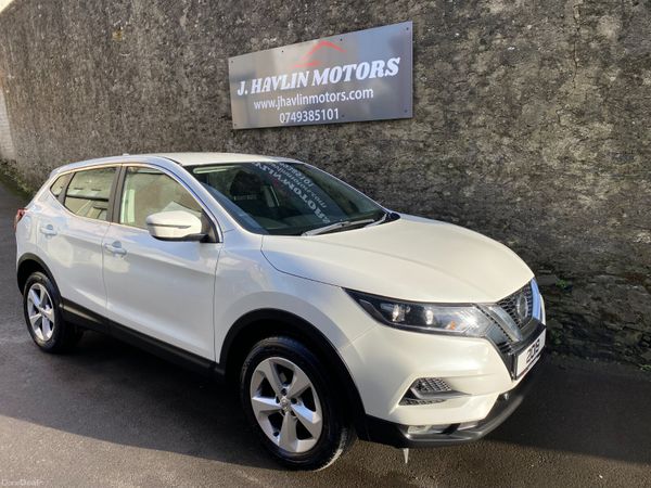 Nissan Qashqai Hatchback, Diesel, 2019, White