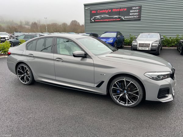 BMW 5-Series Saloon, Petrol Hybrid, 2022, Grey