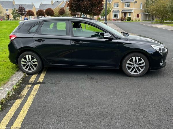 Hyundai i30 Hatchback, Diesel, 2017, Black