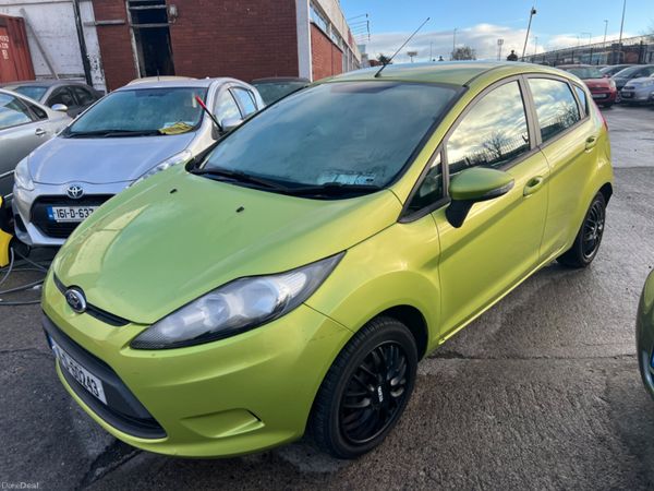 Ford Fiesta Hatchback, Petrol, 2011, Green